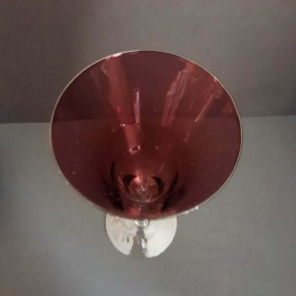 Pottery Barn Amethyst Fluted Champagne Glass Purple Stemware Elegant Holiday 9" - Picture 3 of 10